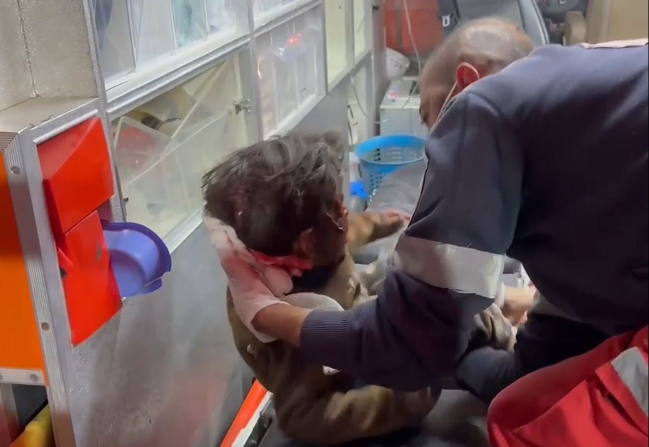 İsrail'den gece yarısı bombardımanı! Ölü ve yaralılar var - 1. Resim