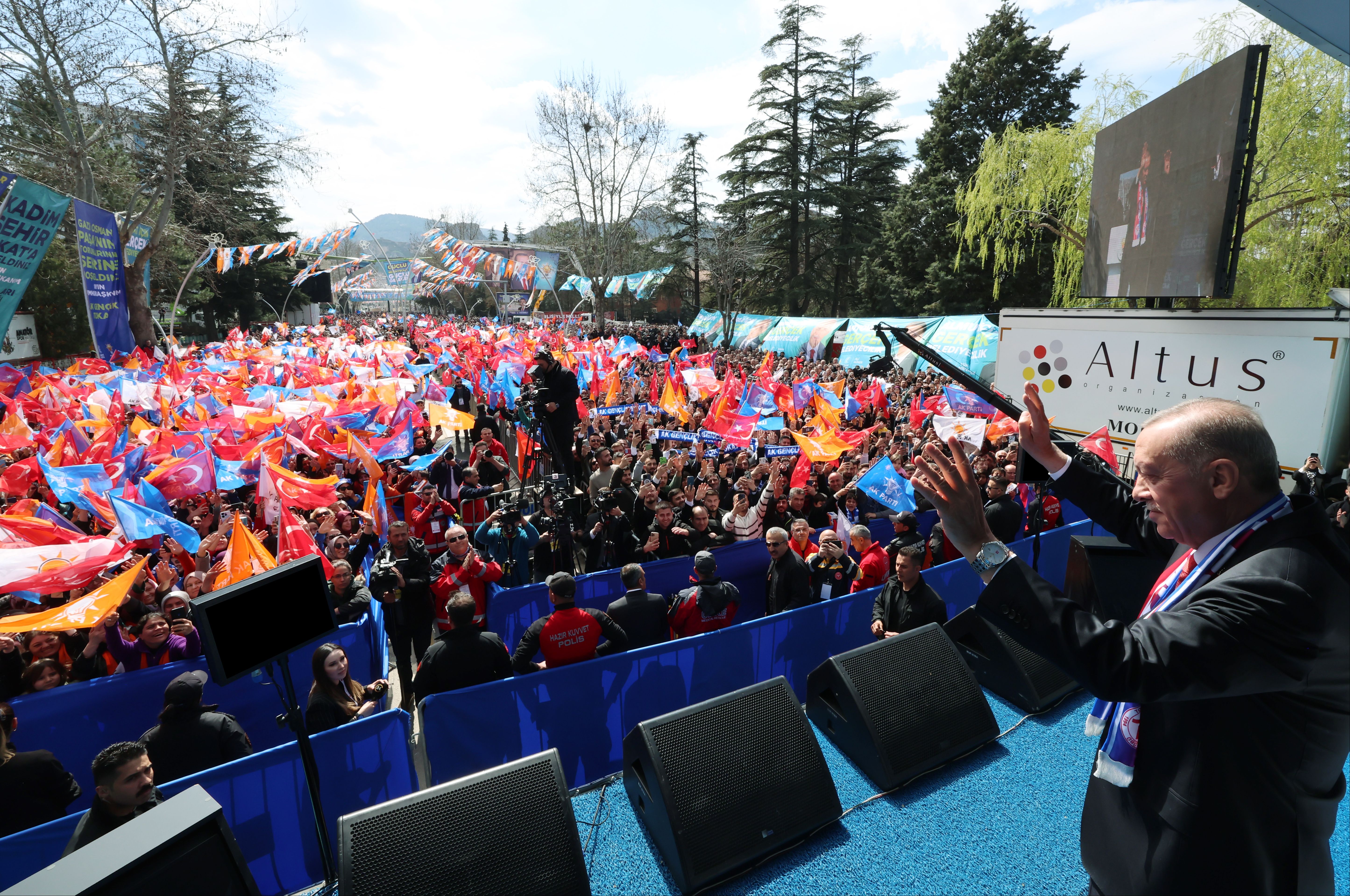 Cumhurbaşkanı Erdoğan: En çok muhalefetin haline hayıflanıyorum - 1. Resim