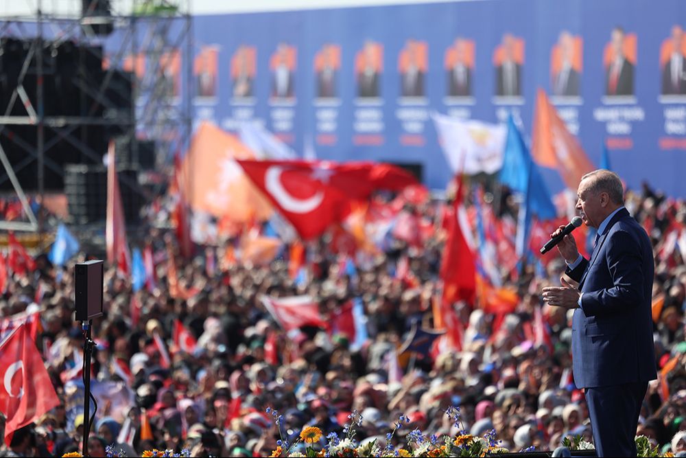 Erdoğan 'Yeniden Büyük İstanbul' mitinginde 1 nisan hedefini açıkladı: Hizmet siyasetini tekrar başlatacağız Erdoğan 'Yeniden Büyük İstanbul' mitinginde 1 nisan hedefini açıkladı: Hizmet siyasetini tekrar başlatacağız - 6. Resim