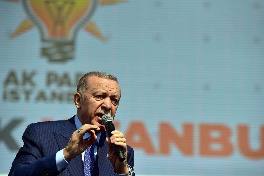 Erdoğan 'Yeniden Büyük İstanbul' mitinginde 1 nisan hedefini açıkladı: Hizmet siyasetini tekrar başlatacağız Erdoğan 'Yeniden Büyük İstanbul' mitinginde 1 nisan hedefini açıkladı: Hizmet siyasetini tekrar başlatacağız - 3. Resim