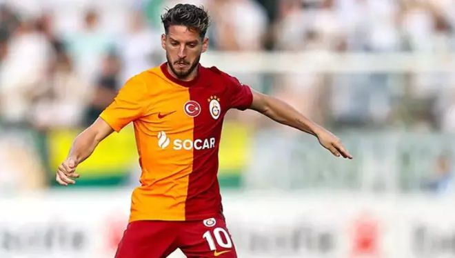 Galatasaray'da ilk yolcu belli oldu! Aslan ne yaptıysa durduramadı ...