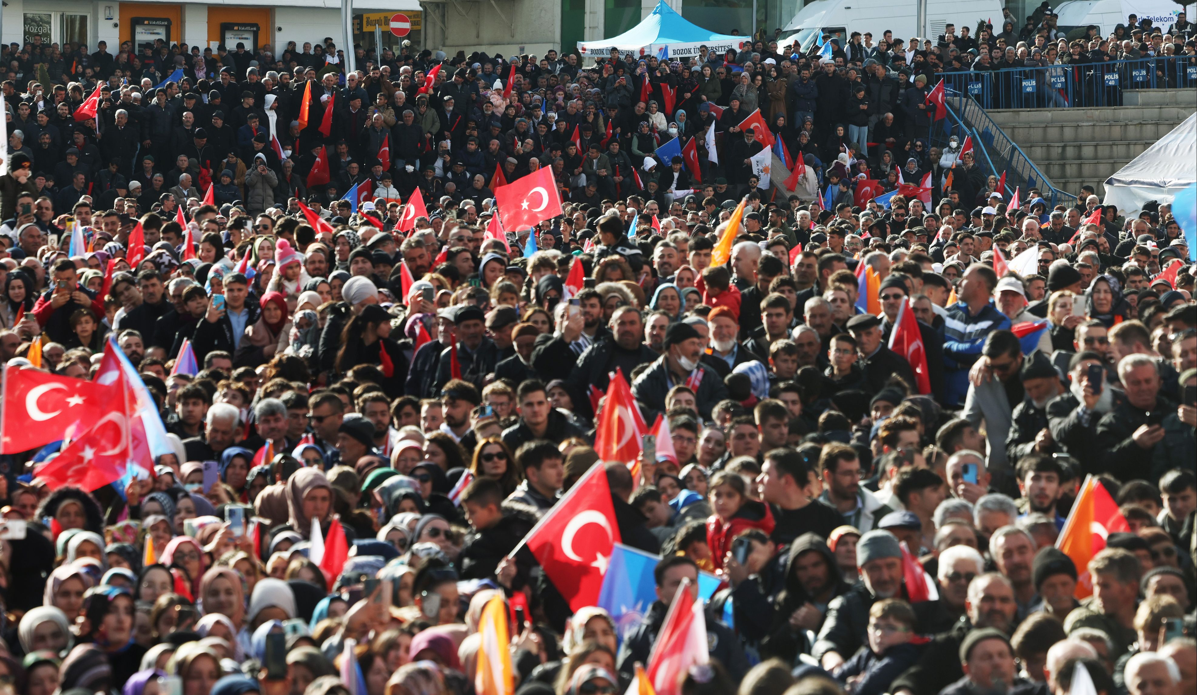 Erdoğan'dan muhalefete bir kez daha 'kara para' tepkisi: Çırak genel başkan selefinden bile fason çıktı Erdoğan'dan muhalefete bir kez daha 'kara para' tepkisi: Çırak genel başkan selefinden bile fason çıktı - 4. Resim