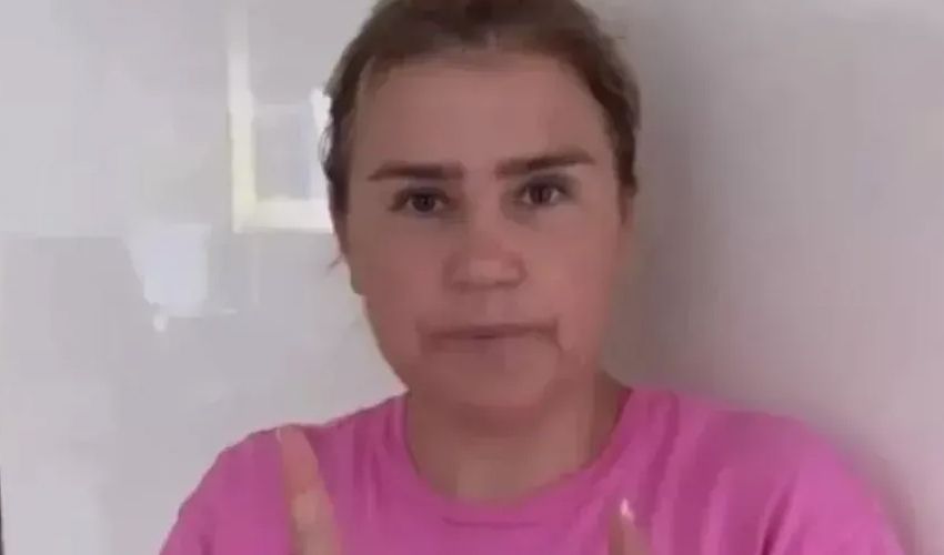 Dilan Polat'ın sınır dışı edilen yardımcısı Şule yeni işiyle şaşırttı! Paraya para demeyecek Dilan Polat'ın sınır dışı edilen yardımcısı Şule yeni işiyle şaşırttı! Paraya para demeyecek - 1. Resim