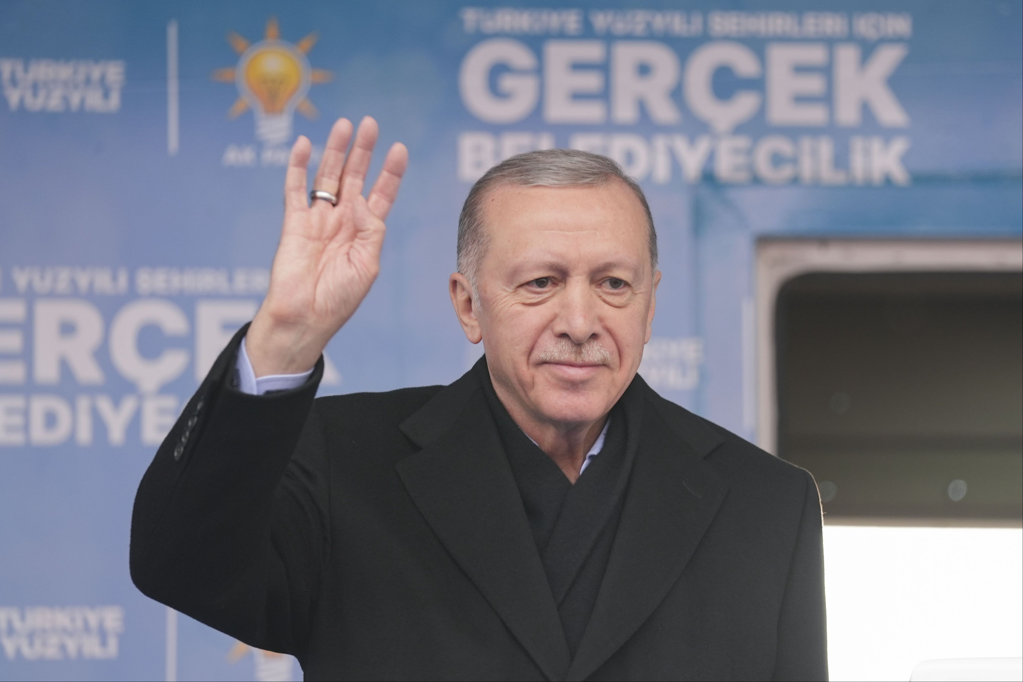 Erdoğan'dan Bakan Mehmet Şimşek'e destek: Tam itimadım var Erdoğan'dan Bakan Mehmet Şimşek'e destek: Tam itimadım var - 2. Resim