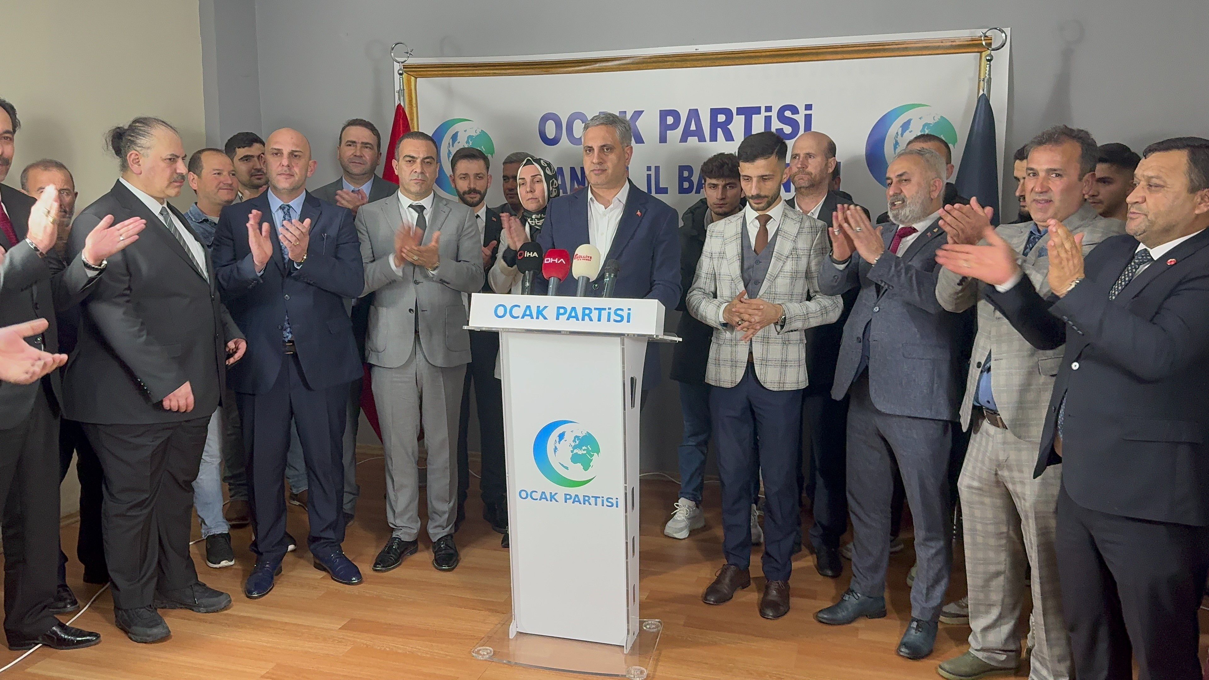 İstanbul adayını geri çekti! Ocak Partisi, Murat Kurum'u destekleyecek İstanbul adayını geri çekti! Ocak Partisi, Murat Kurum'u destekleyecek - 1. Resim