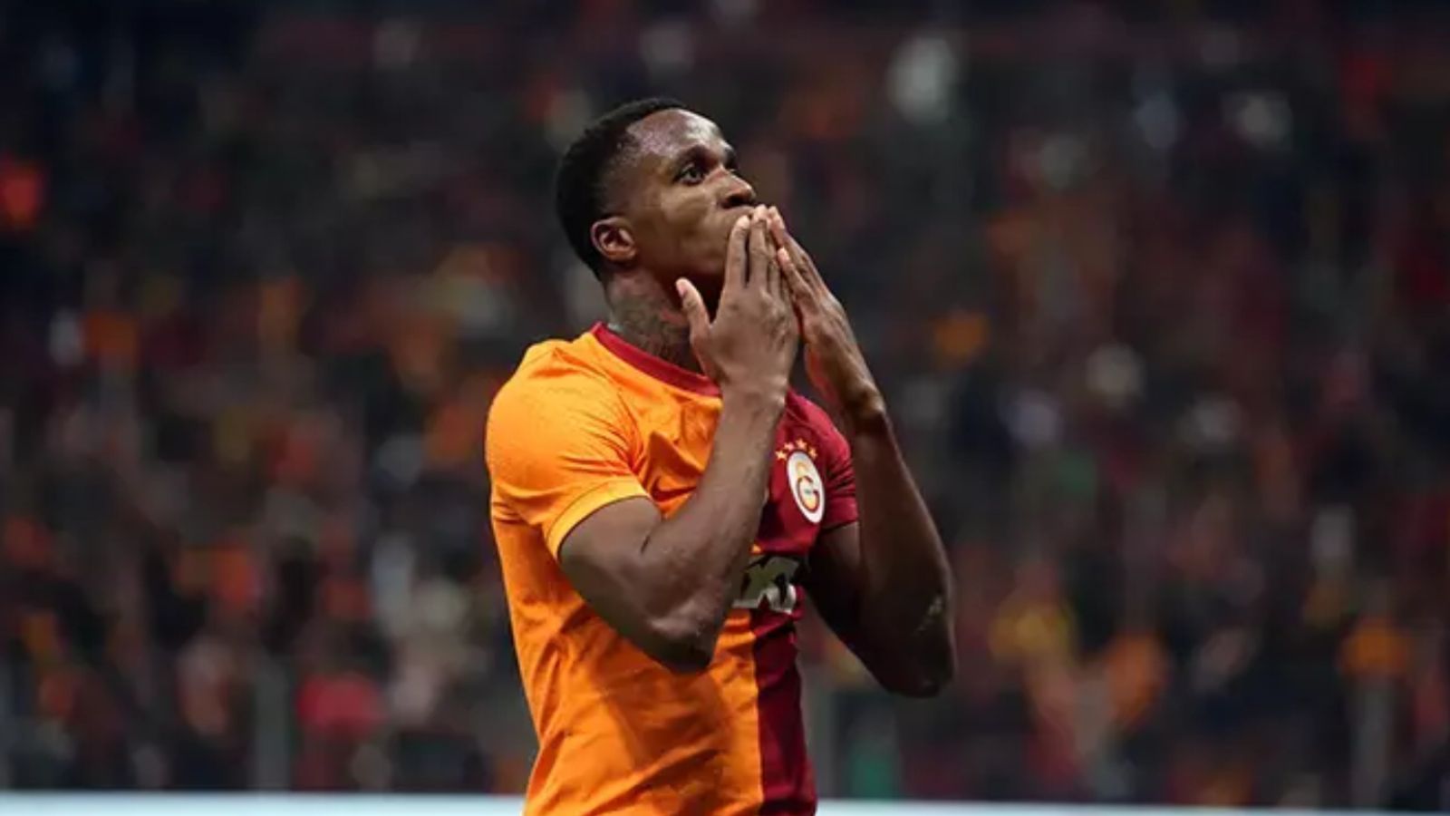 Zaha şampiyonluk için iddialı konuştu! 'En iyisiyiz' Zaha şampiyonluk için iddialı konuştu! 'En iyisiyiz' - 1. Resim