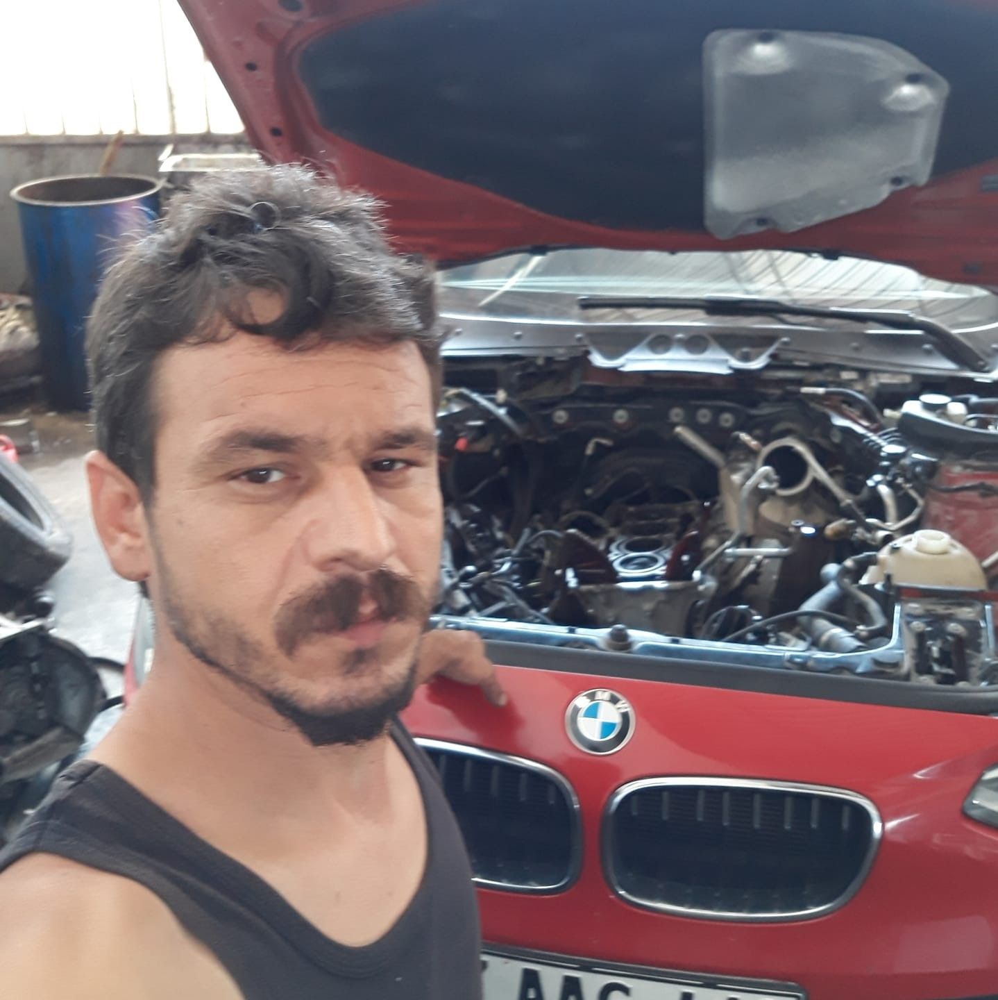 Sokak ortasında dehşet! Karısını 6 kurşunla katletti - 2. Resim