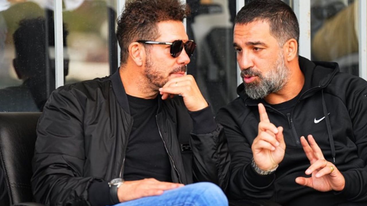 Arda Turan'dan Türkiye'de denenmemiş sistem! Takımda 2 kuralım var diyerek açıkladı Arda Turan'dan Türkiye'de denenmemiş sistem! Takımda 2 kuralım var diyerek açıkladı - 2. Resim