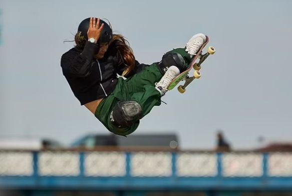 Milyoner olimpiyat kaykaycısı Sky ile tanışın! Henüz 15 yaşında - 1. Resim