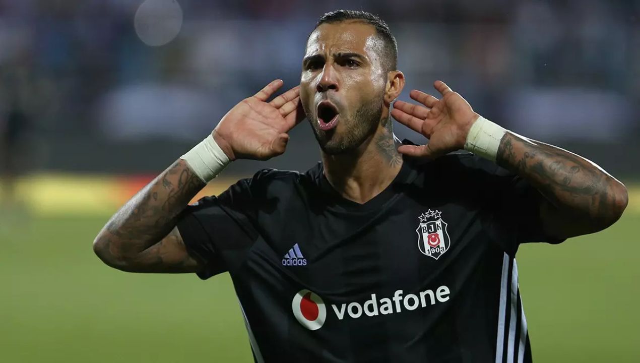 Quaresma'dan son istek! Gözler Beşiktaş'a çevrildi Quaresma'dan son istek! Gözler Beşiktaş'a çevrildi - 1. Resim