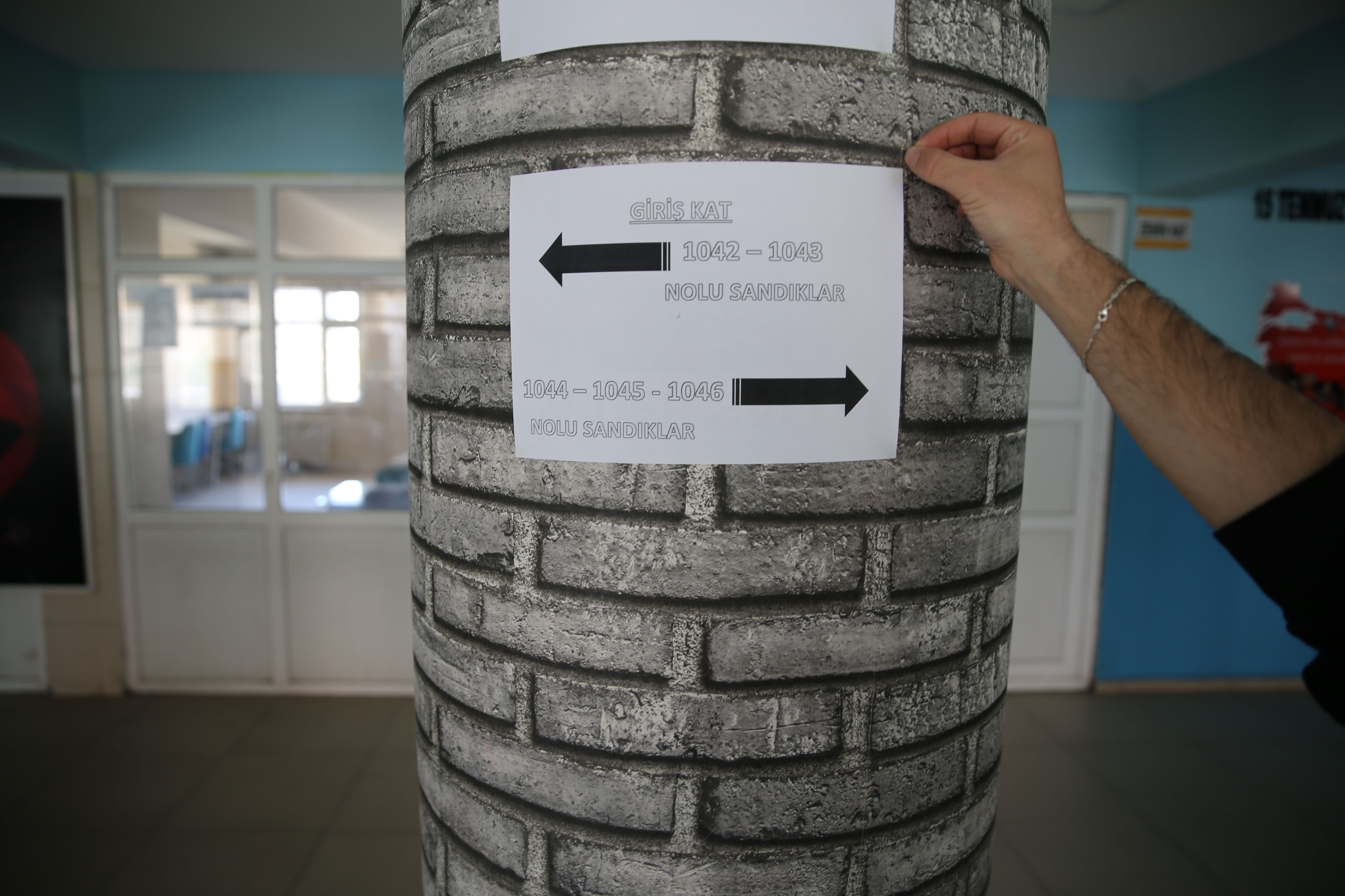 Okullar seçim için hazır Okullar seçim için hazır - 5. Resim