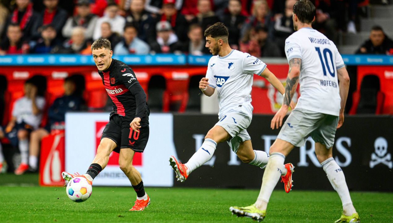 Ozan Kabak ve Weghorst son dakikada yıkıldı! Xabi Alonso'lu Leverkusen rekora koşuyor - 1. Resim