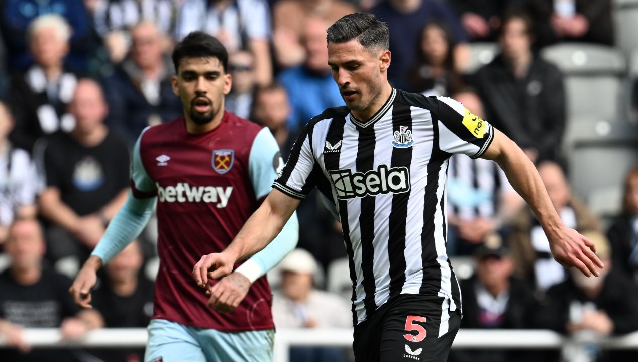 Premier Lig'de 32 yıl sonra bir ilk gerçekleşti! Newcastle United - West Ham United maçında ilginç anlar - 1. Resim