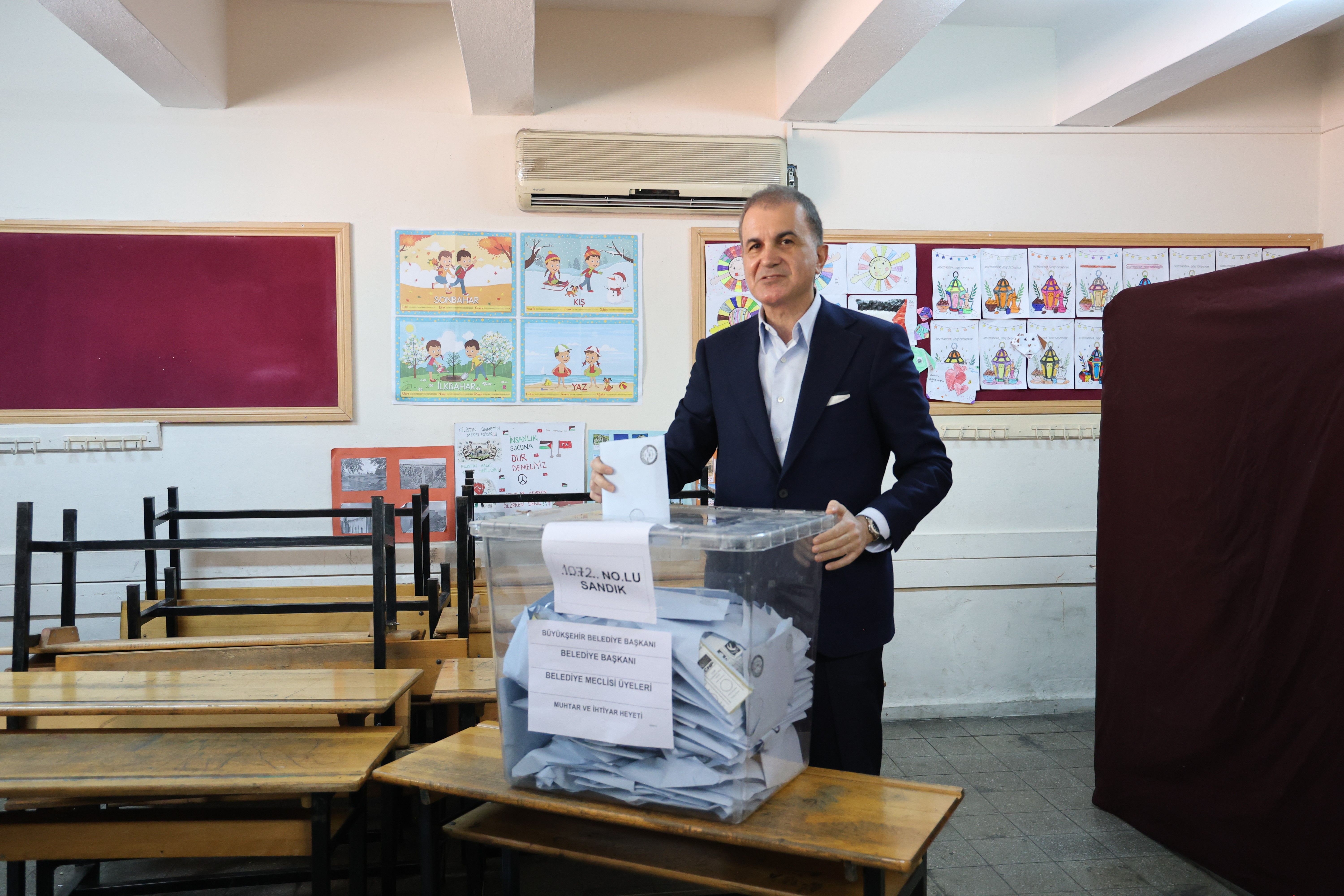 AK Parti Sözcüsü Ömer Çelik'ten seçim açıklaması: Türkiye'de kaybeden kimse yok AK Parti Sözcüsü Ömer Çelik'ten seçim açıklaması: Türkiye'de kaybeden kimse yok - 1. Resim