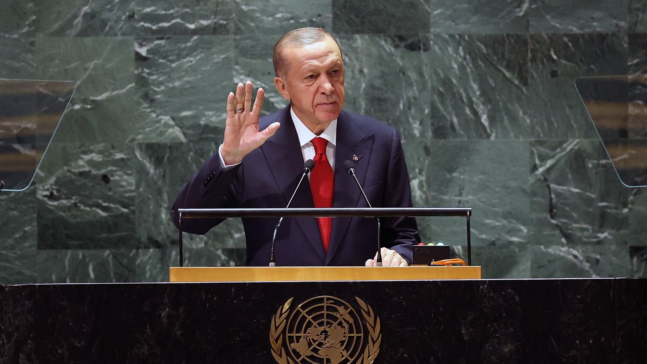 Cumhurbaşkanı Erdoğan&#039;dan art arda önemli görüşmeler
