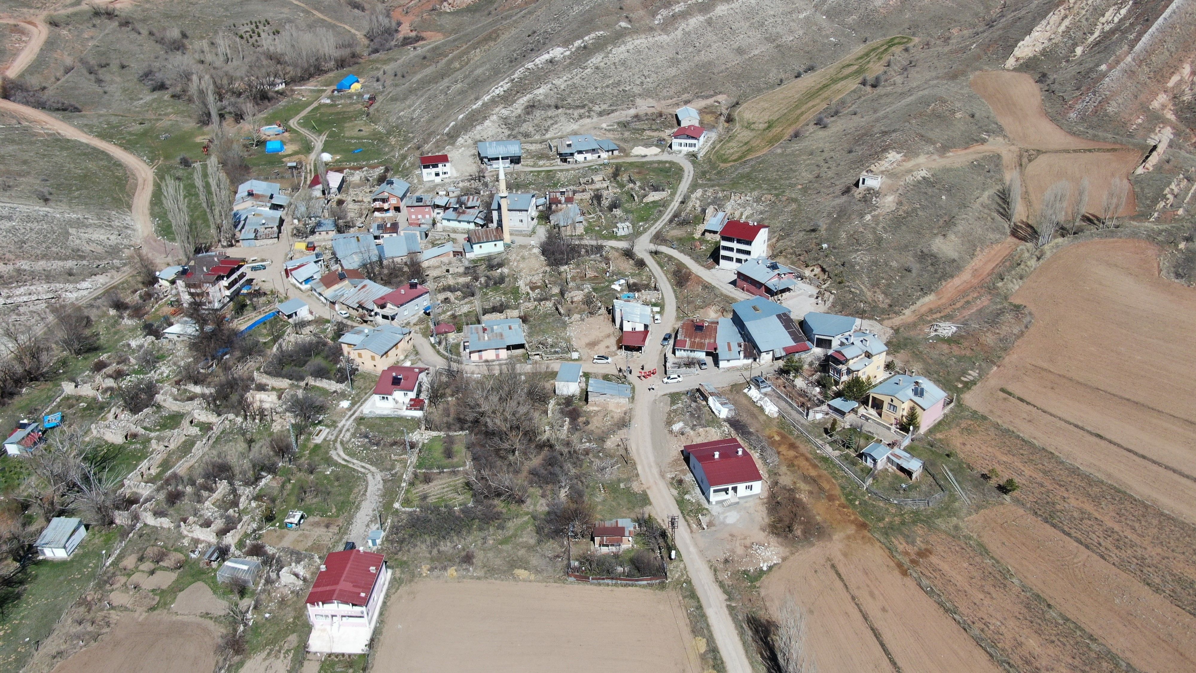Dünyanın Mars'ından zafer ilanı geldi: Rakipsiz muhtardan erken galibiyet Dünyanın Mars'ından zafer ilanı geldi: Rakipsiz muhtardan erken galibiyet - 2. Resim