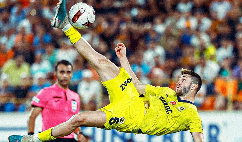 İsmail Yüksek'i isteyen takımlar açıklandı! Fenerbahçe'nin istediği bonservis belli oldu İsmail Yüksek'i isteyen takımlar açıklandı! Fenerbahçe'nin istediği bonservis belli oldu - 1. Resim