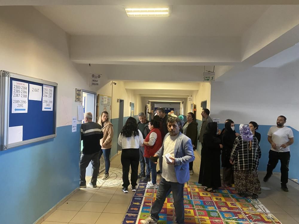 İstanbul'un en kalabalık sandığı belli oldu! 359 ilçeden fazla seçmen var İstanbul'un en kalabalık sandığı belli oldu! 359 ilçeden fazla seçmen var - 3. Resim