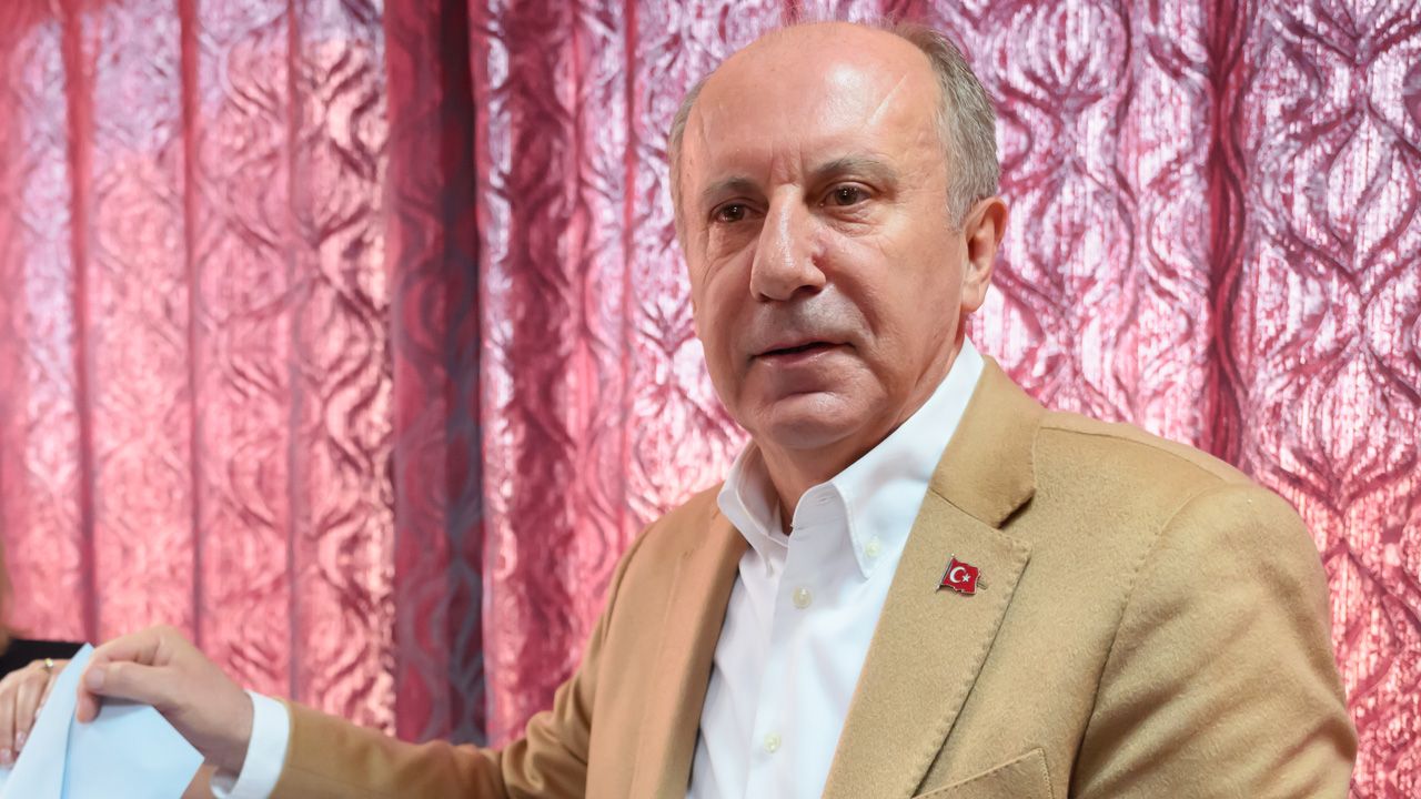 Liderler oylarını kullandı! Sandık başından ilk mesajlar Liderler oylarını kullanıyor! Sandık başından ilk mesajlar - 4. Resim