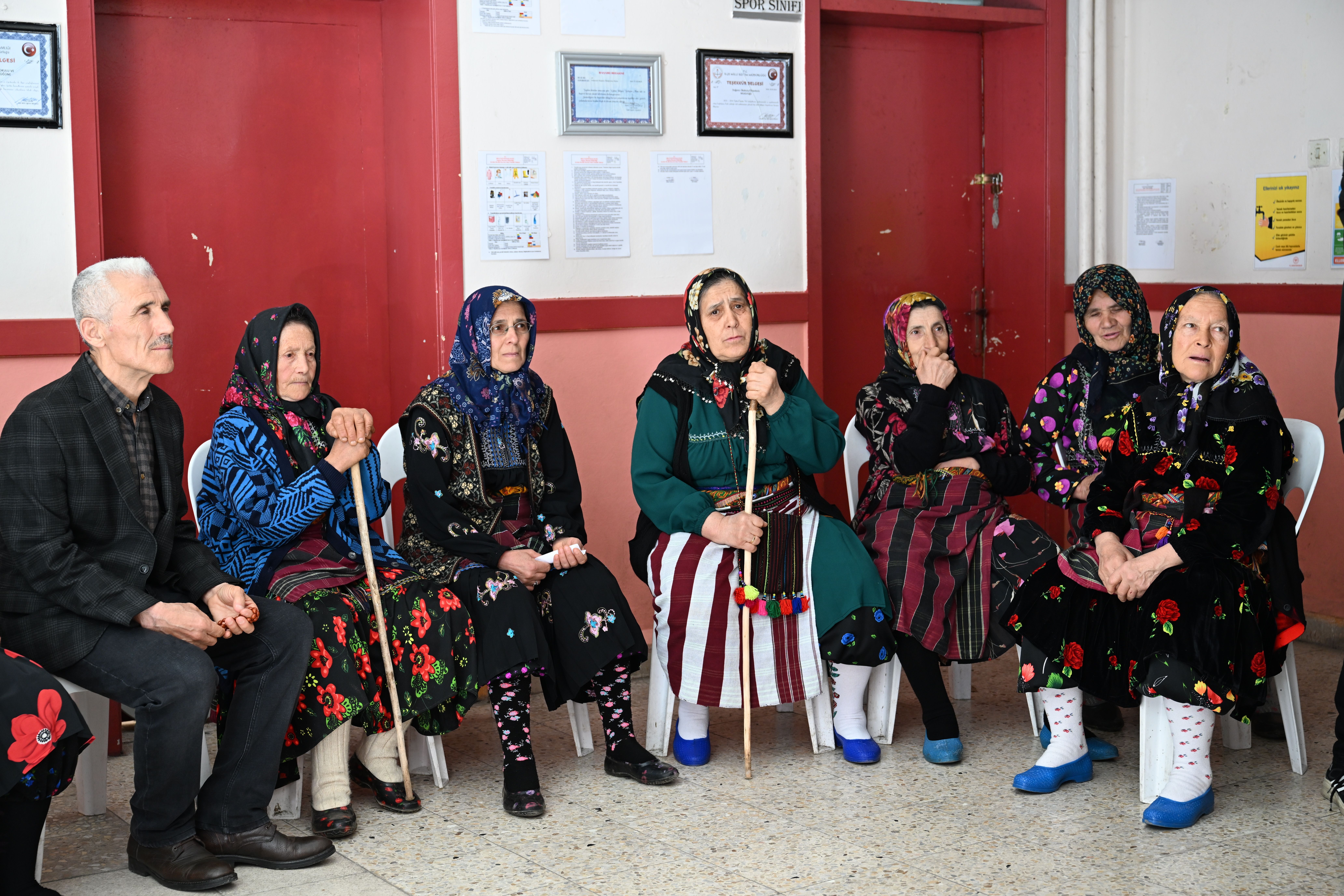 Sandıktan renkli kareler: Kral olan da var astronot olan da Sandıktan renkli kareler: Kral olan da var astronot olan da - 15. Resim