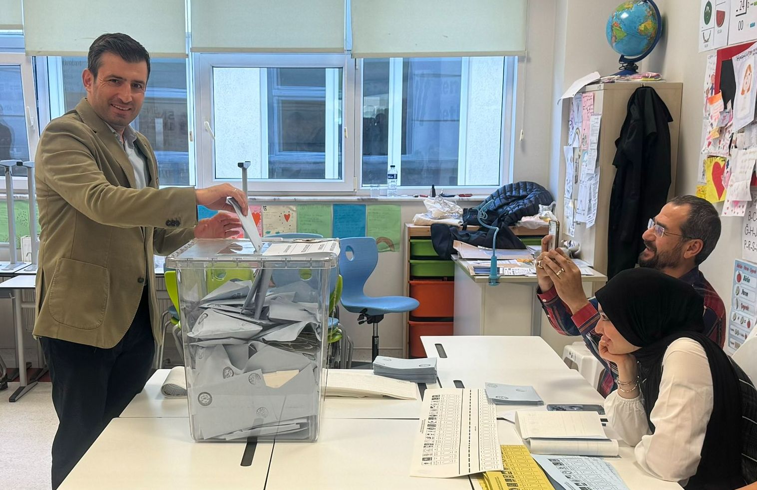 Selçuk ve Sümeyye Bayraktar çifti oyunu kullandı - 1. Resim