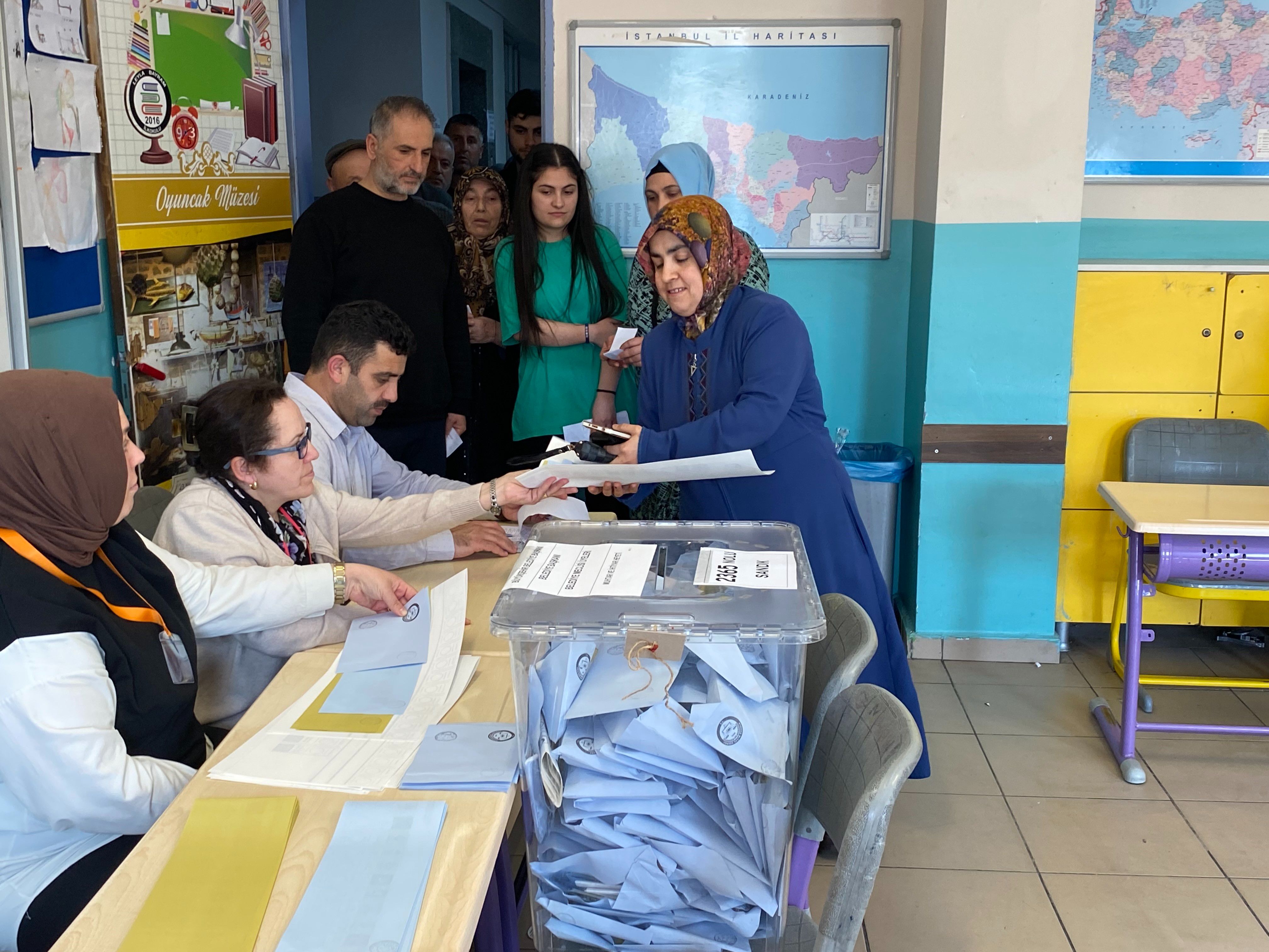 Tam 19 bin 249 kişi var! İşte Türkiye'de en fazla seçmenin kayıtlı olduğu okul - 2. Resim