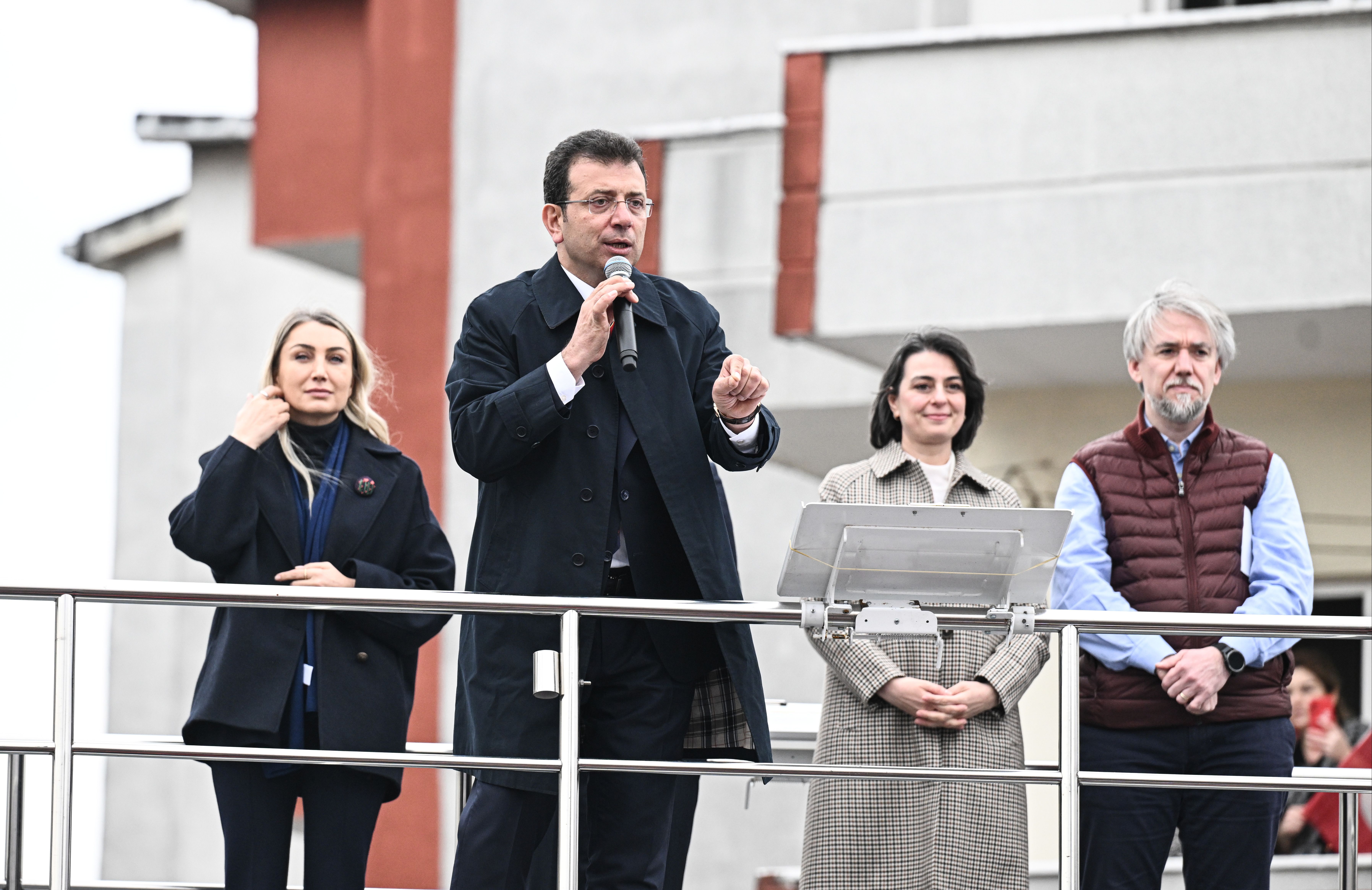 CHP'nin kadın adayları İstanbul'da dört ilçeden üçünü kazandı CHP'nin kadın adayları İstanbul'da dört ilçeden üçünü kazandı - 3. Resim