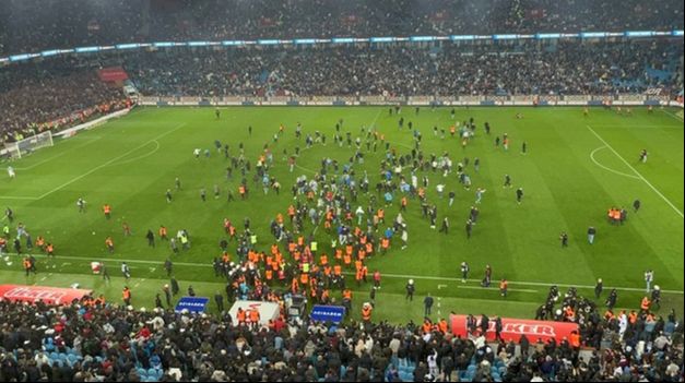 Trabzonspor-Fenerbahçe maçının PFDK sevkleri açıklandı! İşte olaylı derbinin faturası Trabzonspor-Fenerbahçe maçının PFDK sevkleri açıklandı! İşte merakla beklenen o sevkler - 1. Resim