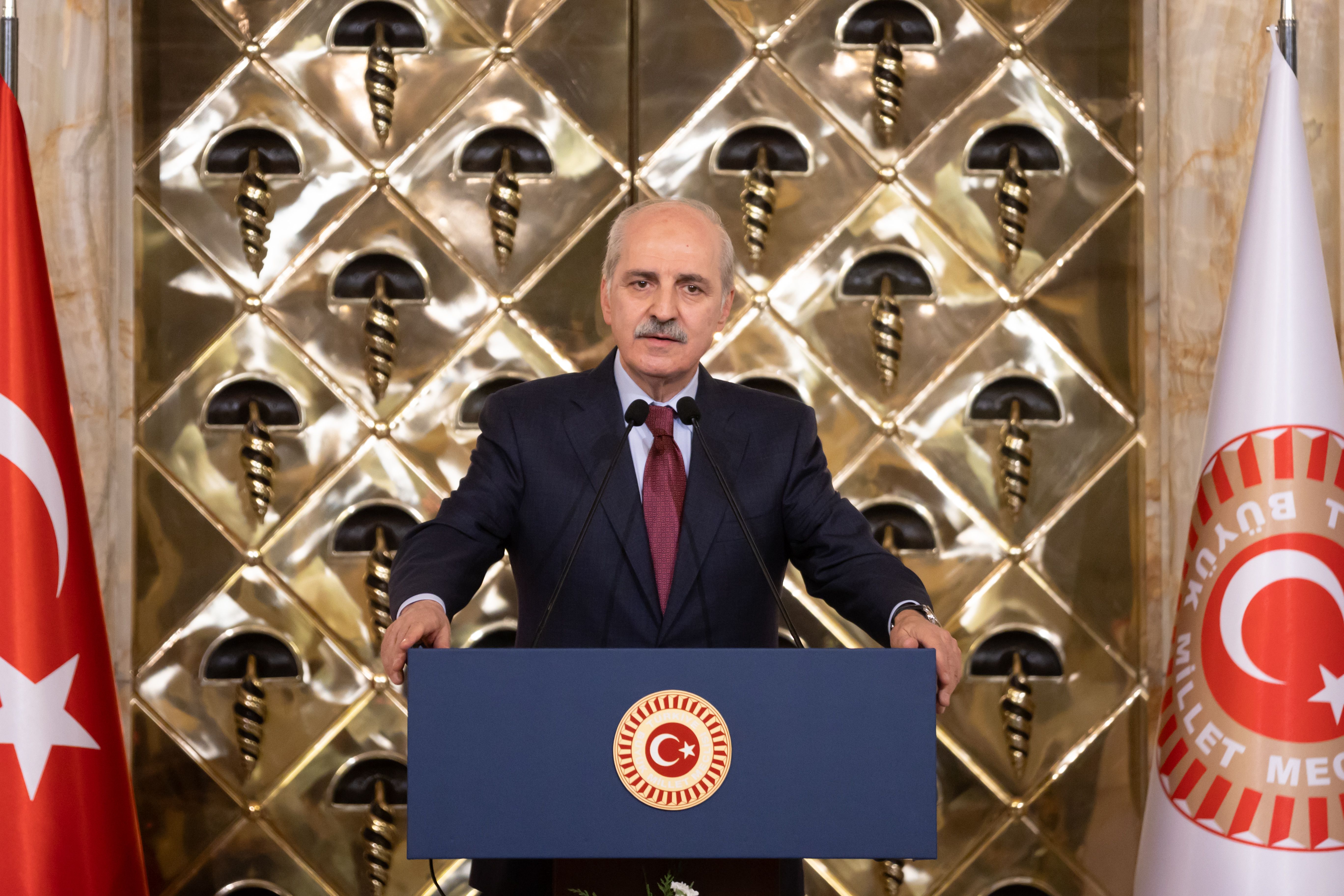 Cumhurbaşkanı Erdoğan, Numan Kurtulmuş'un Meclis'teki iftar programına katıldı Cumhurbaşkanı Erdoğan, Numan Kurtulmuş'un Meclis'teki iftar programına katıldı - 2. Resim