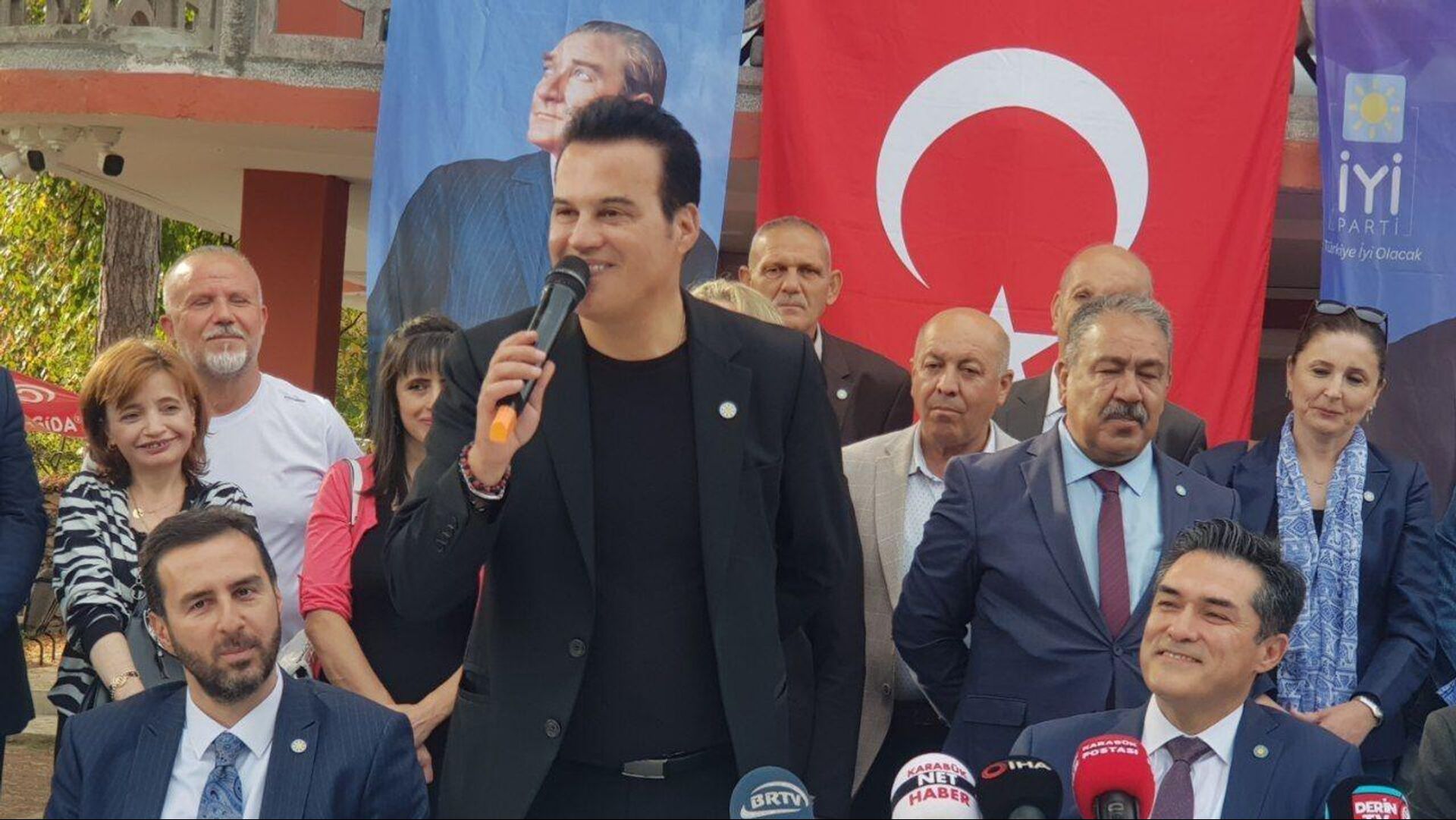 Erdal Beşikçioğlu, Etimesgut’u 20 yıl sonra MHP'den aldı! İşte seçimin kazanan ve kaybeden ünlüleri Erdal Beşikçioğlu, Etimesgut’u 20 yıl sonra MHP'den aldı! İşte seçimin kazanan ve kaybeden ünlüleri - 3. Resim