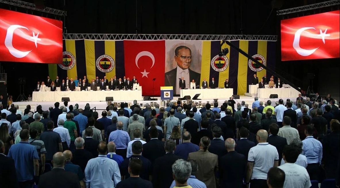 Fenerbahçe Süper Kupa maçına çıkmazsa ne olur? İşte sarı-lacivertlilerin alabileceği cezalar Fenerbahçe Süper Kupa maçına çıkmazsa ne olur? İşte sarı-lacivertlilerin alabileceği cezalar - 1. Resim