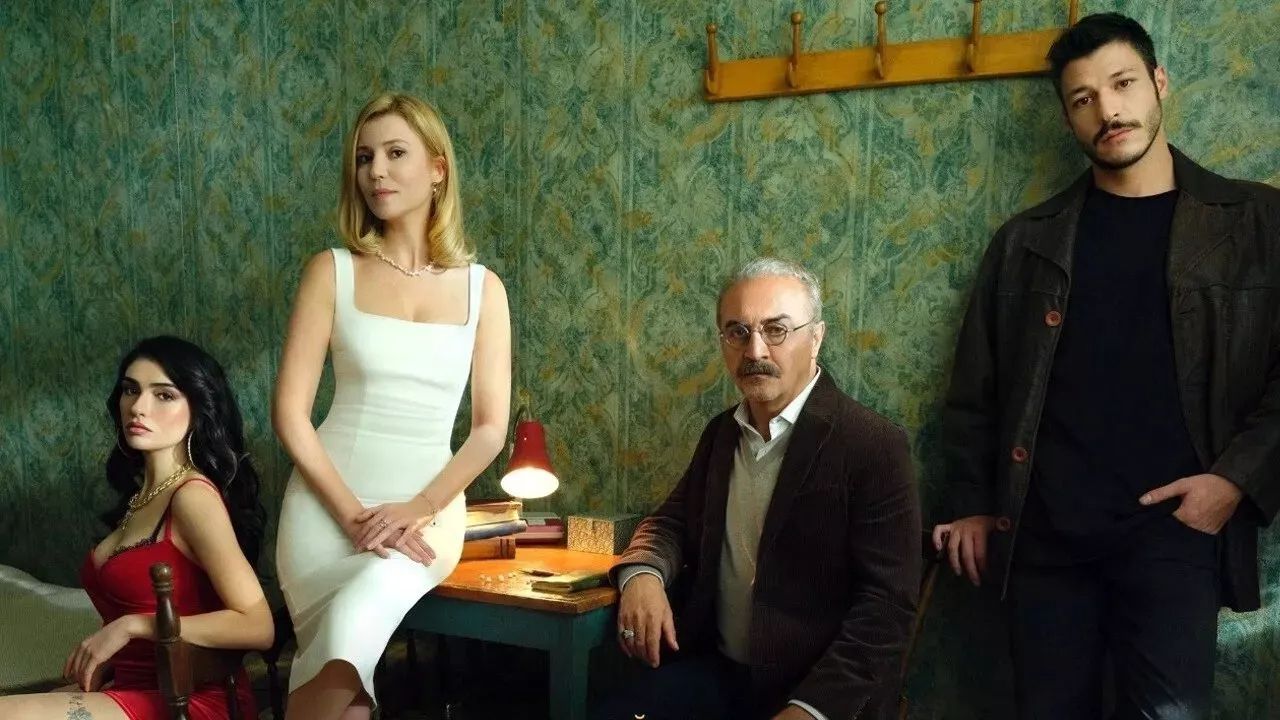 İnci Taneleri'nin Aleyna'sı Zilan Duru'nun hayatı ve biyografisi - 1. Resim