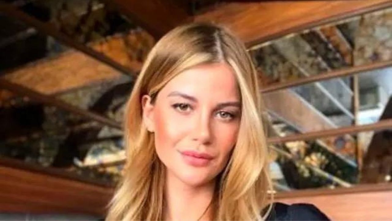 Oyuncu Aslı Turanlı hayatı ve biyografisi Oyuncu Aslı Turanlı hayatı ve biyografisi - 1. Resim