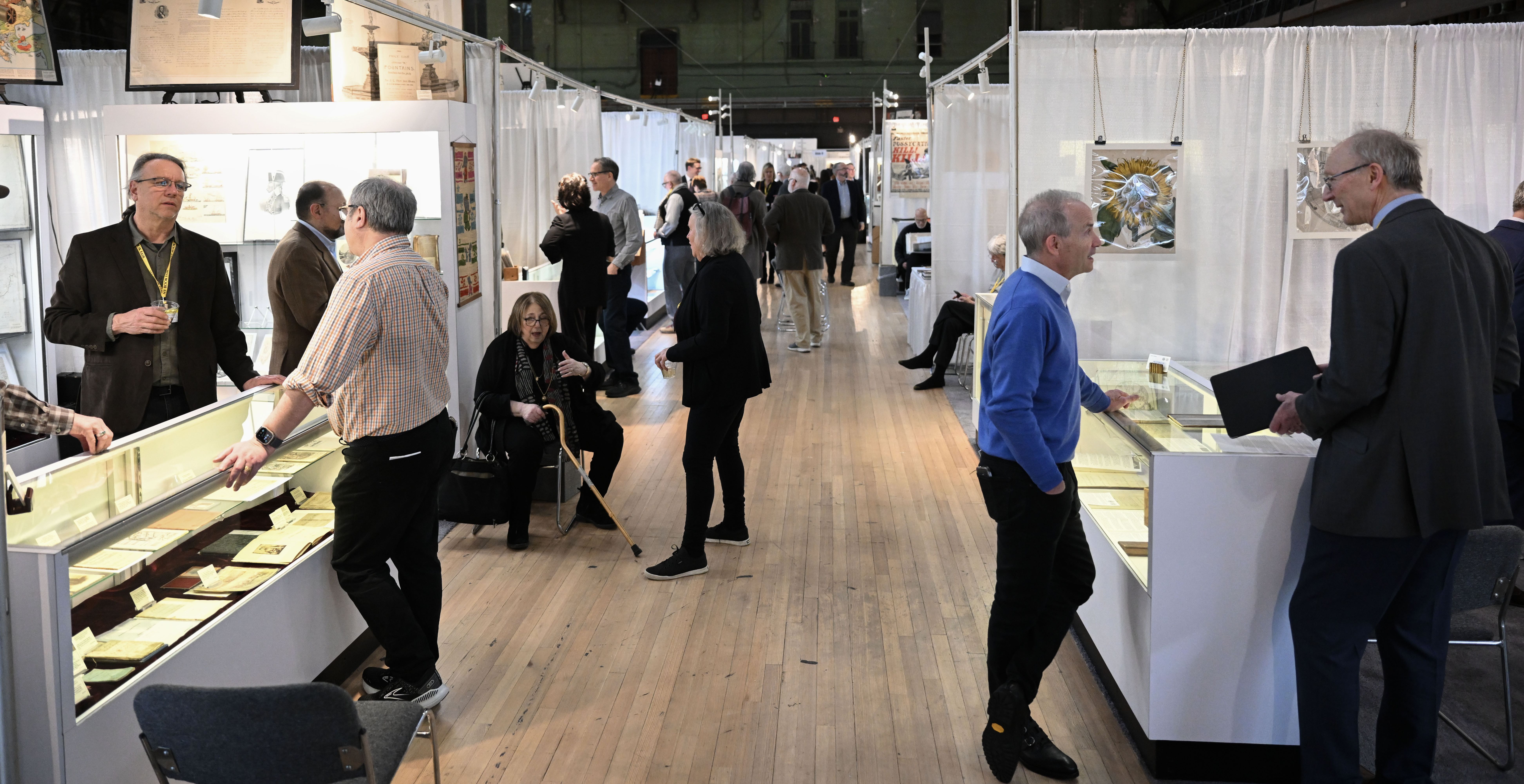 New York'ta Osmanlı eserleri ilgi çekti! Amerikalılar kadim kitaplara hayran kaldı - 5. Resim