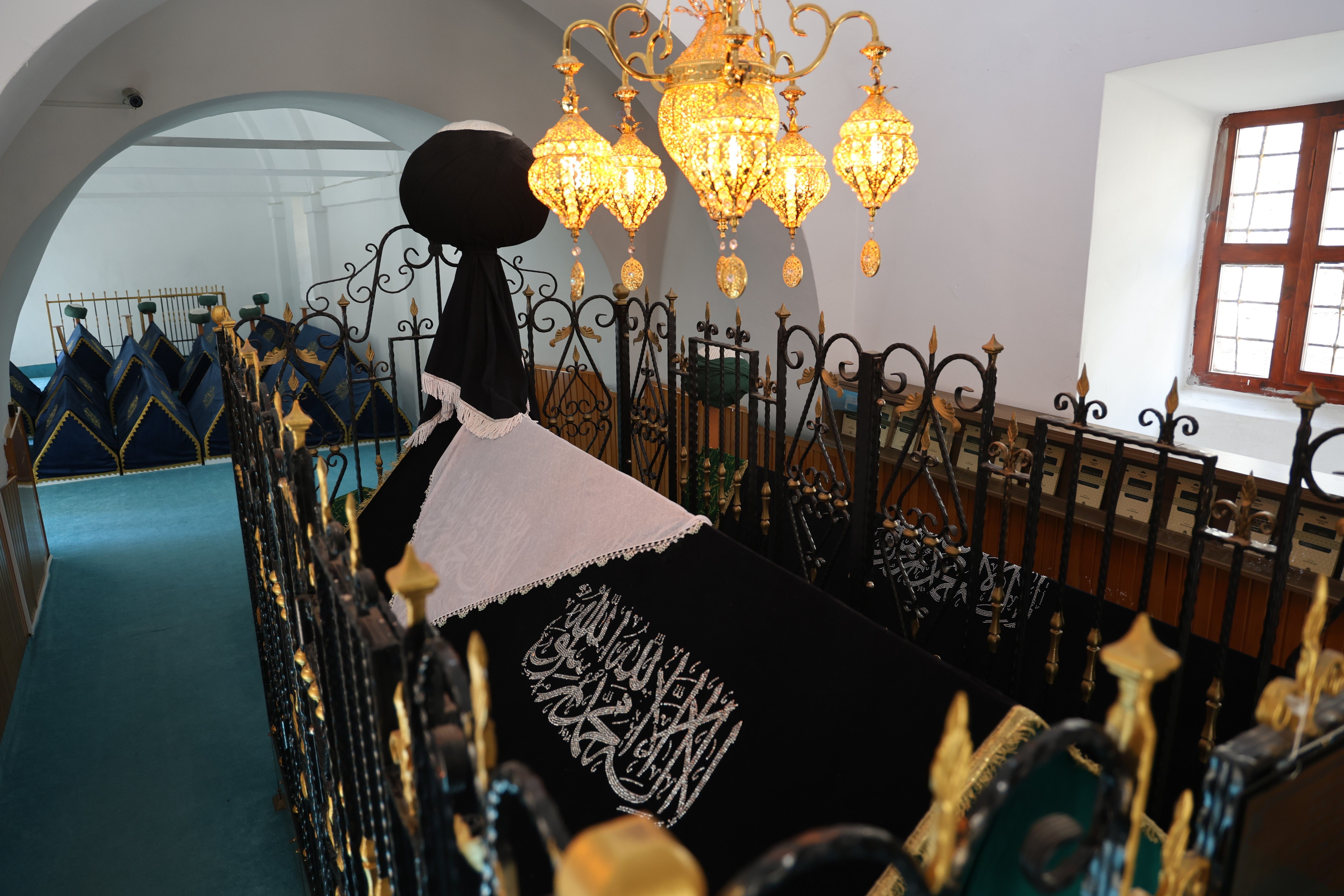 Sivas'ın güneşi Şemseddin Sivasî türbesi Sivas'ın güneşi Şemseddin Sivasî türbesi - 1. Resim