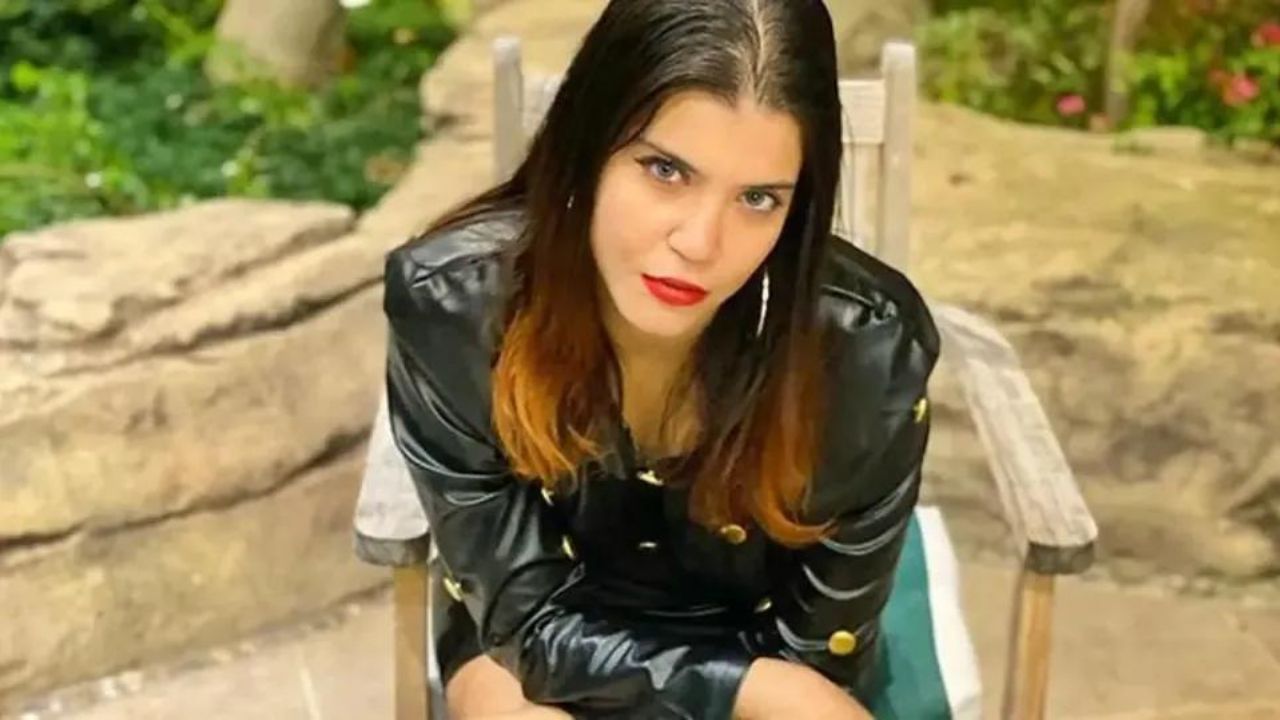 Kızılcık Şerbeti Nilay karakteri Feyza Civelek’in hayatı ve oynadığı diziler Kızılcık Şerbeti Nilay karakteri Feyza Civelek’in hayatı ve oynadığı diziler - 1. Resim