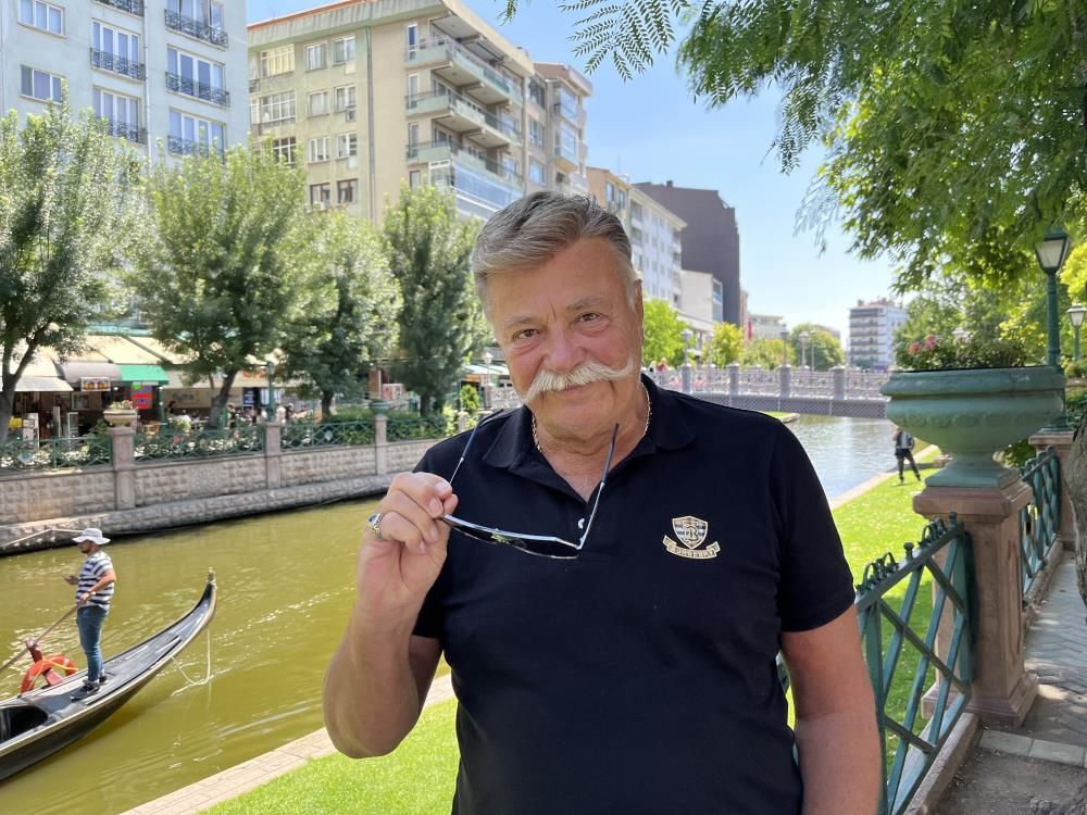 Ünlü oyuncu Nuri Alço beyin kanaması geçirdi, yoğun bakımda Ünlü oyuncu Nuri Alço beyin kanaması geçirdi, yoğun bakımda - 2. Resim