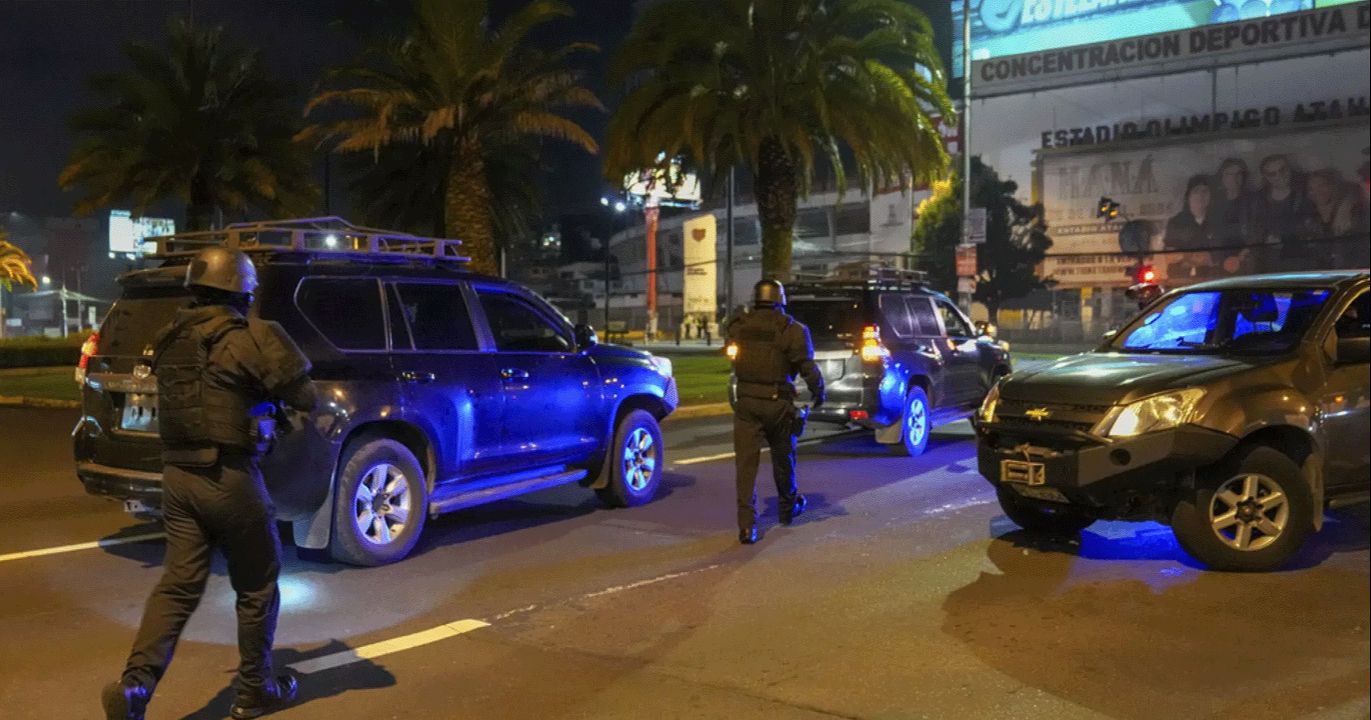 Ekvador-Meksika arasında diplomatik kriz! Büyükelçilik faaliyetleri süresiz askıya alındı Ekvator-Meksika arasında diplomatik kriz! Büyükelçilik faaliyetleri süresiz askıya alındı - 2. Resim