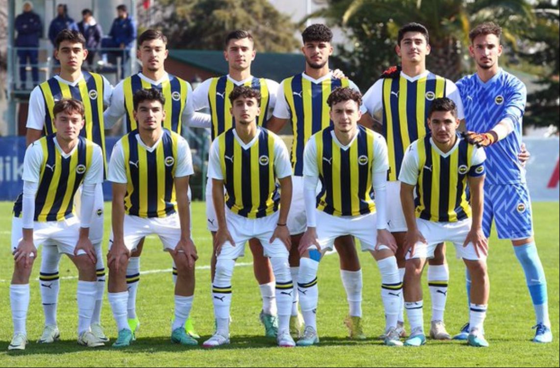 O gün geldi çattı! Fenerbahçe U19 takımı ile Galatasaray Süper Kupa finalinde karşı karşıya | Canlı anlatım - 1. Resim