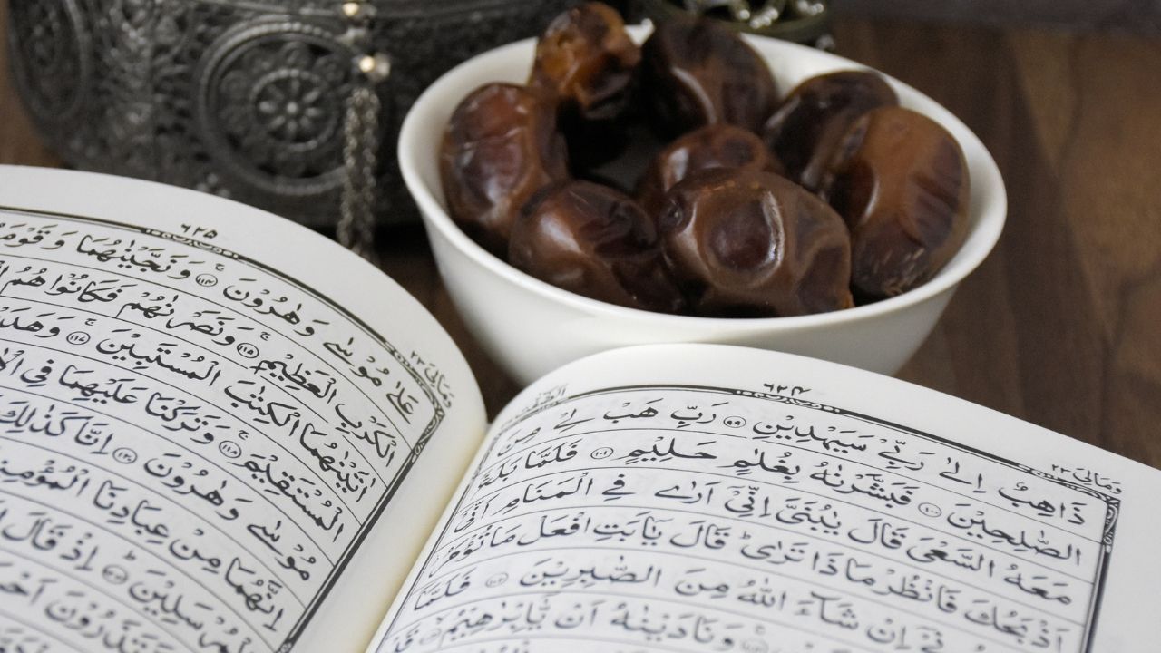 Ramazan'ın 28. günü (7 Nisan 2024) yapılacak ibadetler, çekilecek tesbihler Ramazan'ın 28. günü (7 Nisan 2024) yapılacak ibadetler, çekilecek tesbihler - 2. Resim
