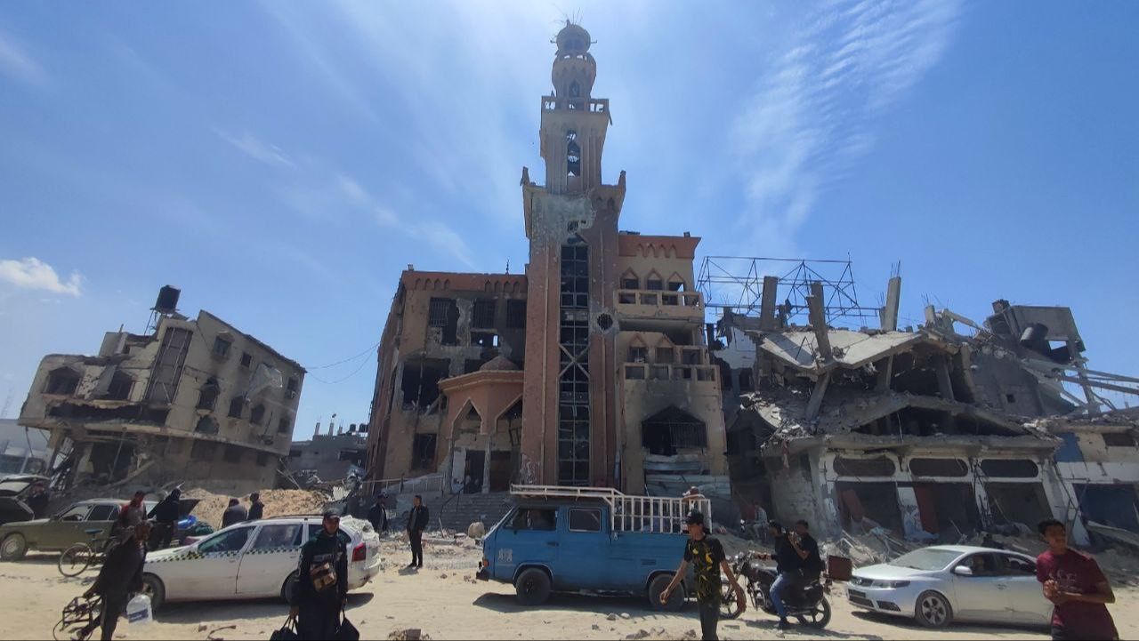 İsrail çekildi, Filistinliler geri yerleşiyor - Han Yunus'un son hali İsrail çekildi, Filistinliler geri yerleşiyor - Han Yunus'un son hali - 2. Resim