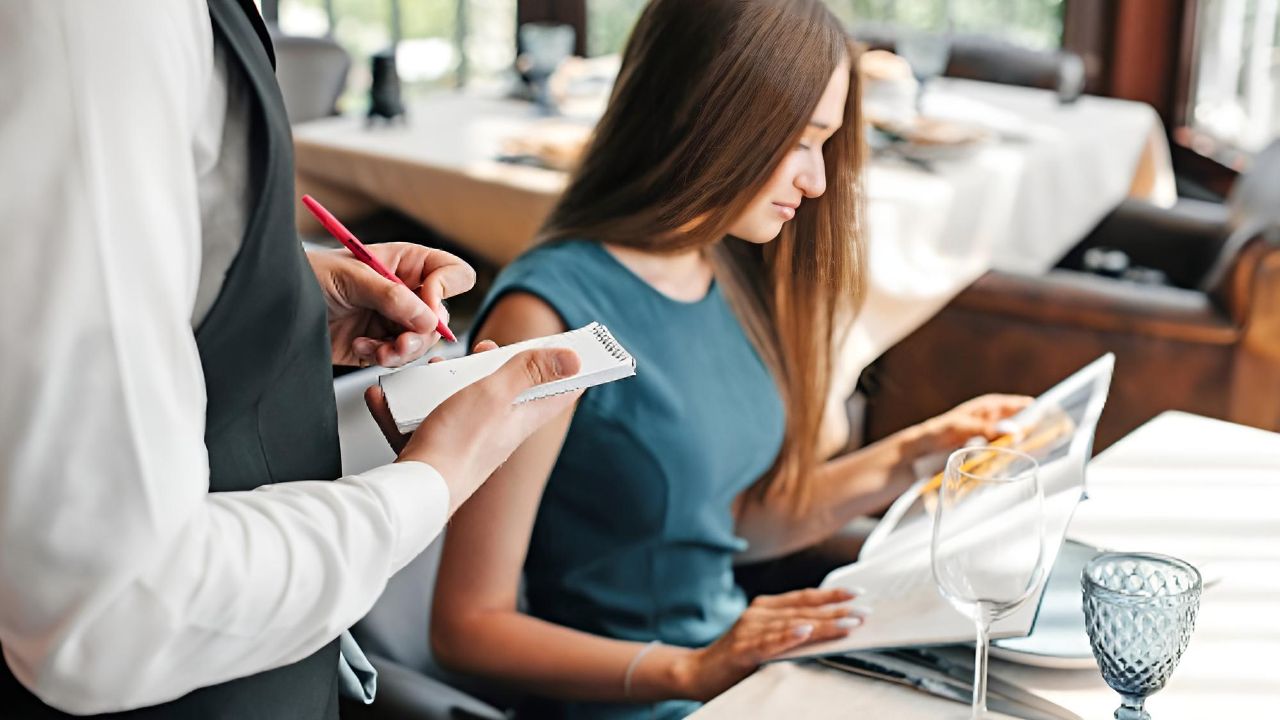 Restoran ve kafelere sıkı denetim! Servis ücreti mercek altında