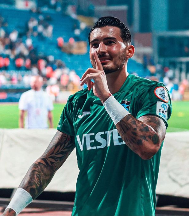 Trabzonspor'a veda vakti geldi çattı! Uğurcan Çakır'ın talipleri kapıya dayandı! İşte yeni takımı Trabzonspor'a veda vakti geldi çattı! Uğurcan Çakır'ı talipleri kapıya dayandı! İşte yeni takımı - 1. Resim