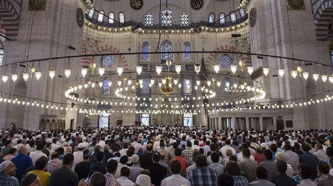 Bayburt için bayram namazı vakti saat 06.19’da kılınacak Bayburt için bayram namazı vakti saat 06.19’da kılınacak - 1. Resim