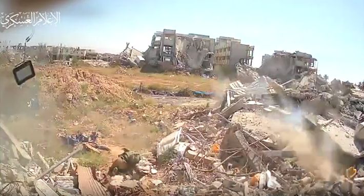 İsrail'in Han Yunus'tan çekilmesinin perde arkası! Kassam Tugayları 14 İsrail askerini böyle öldürdü - 2. Resim