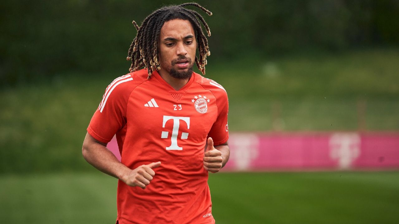 Sacha Boey geri dönüyor! Bayern Münih 30 milyon euro ödemişti Sacha Boey geri dönüyor! Bayern Münih 30 milyon euro ödemişti - 1. Resim