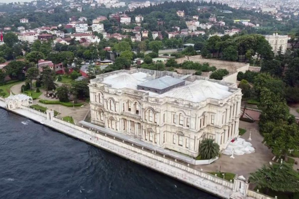 Dolmabahçe Sarayı bayramın birinci günü kapalı, ikinci ve üçüncü günü ziyarete açık olacak Dolmabahçe Sarayı bayramın birinci günü kapalı, ikinci ve üçüncü günü ziyarete açık olacak - 1. Resim