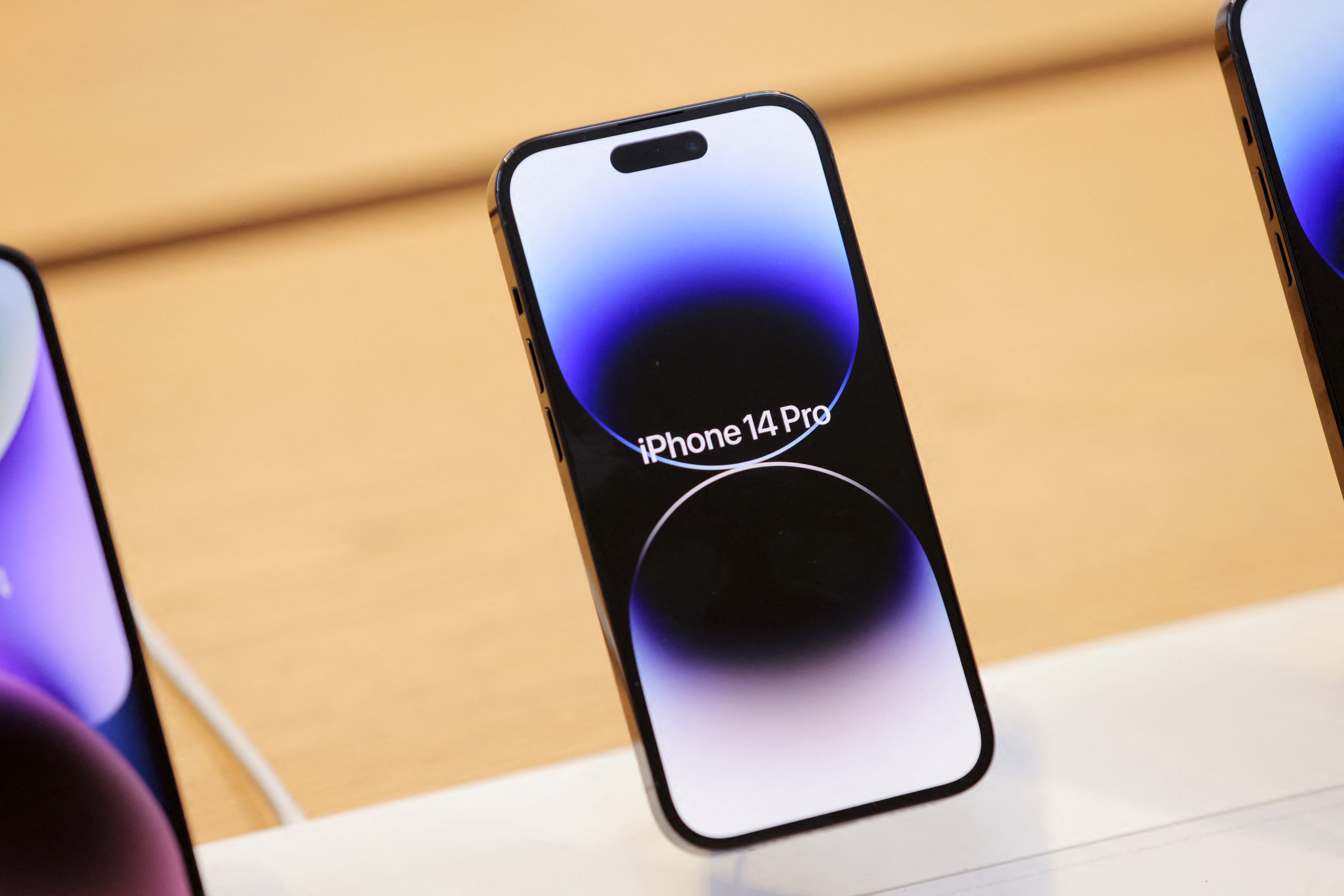 Her tarza uygun iPhone 16 Plus! 7 renk seçeneği ile karşınızda! Her tarza uygun iPhone 16 Plus! 7 renk seçeneği ile karşınızda! - 1. Resim