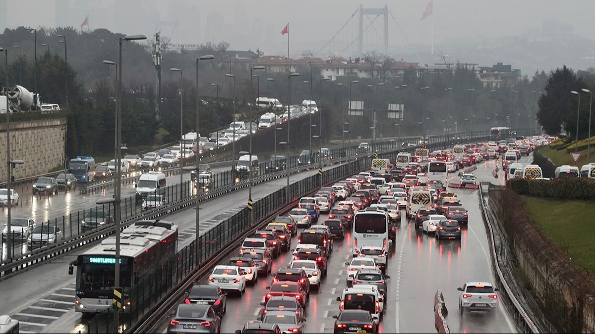 İstanbul trafiğinde bayram dönüşü hazırlığı! Emniyetten 24 saat sürecek yasak - 1. Resim
