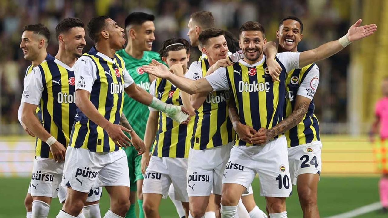 Yunanistan'da hedef yarı final! İsmail Kartal, galibiyet şifresini verdi! Fenerbahçe, Olympiakos deplasmanında Yunanistan'da hedef yarı final! İsmail Kartal, galibiyet şifresini verdi! Fenerbahçe, Olympiakos deplasmanında - 2. Resim